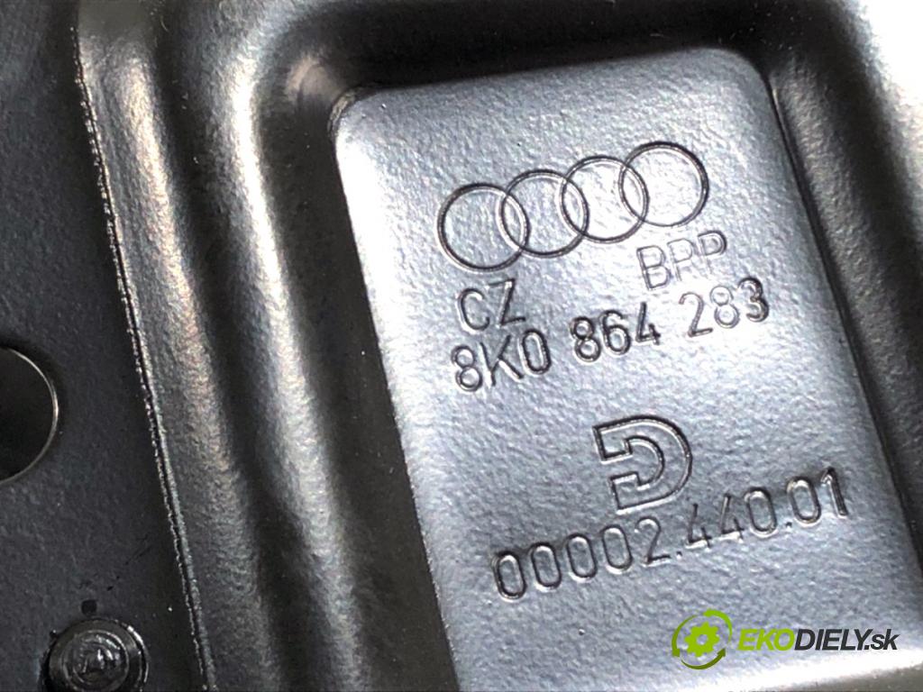 AUDI A5 8T coupe 2013 125 kW 1.8 TFSI 1798 loketní opěrka 8K0864283 (Loketní opěrka)