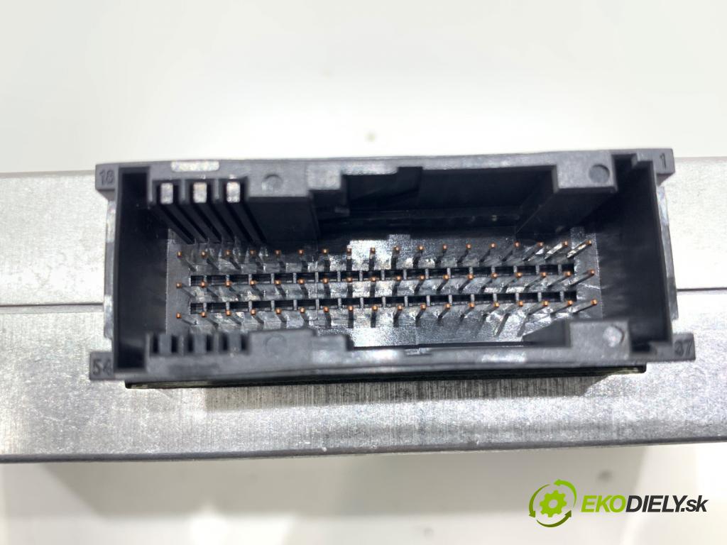 AUDI A5 8T coupe 2013 125 kW 1.8 TFSI 1798 Modul BLUETOOTH 8T0862335E (Riadiaca jednotka ostatné)