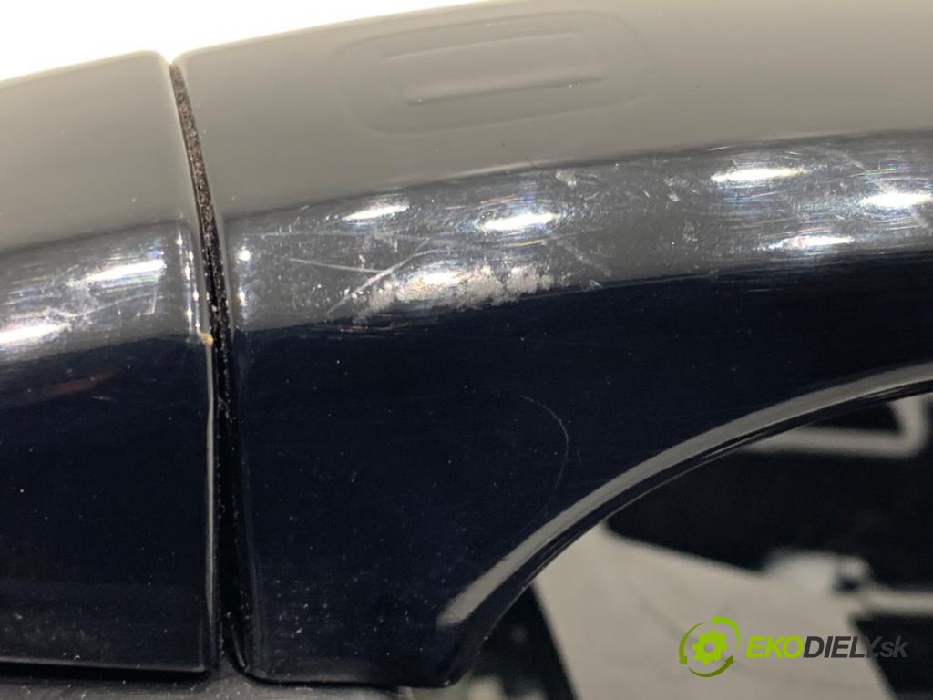 AUDI A5 8T coupe 2013 125 kW 1.8 TFSI 1798 klika vnejší levý přední část 8T0837885B