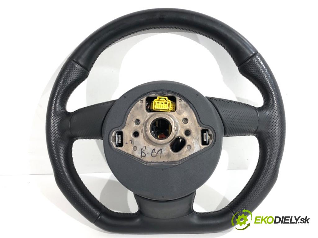 AUDI A5 8T coupe 2013 125 kW 1.8 TFSI 1798 Volant S-LINE