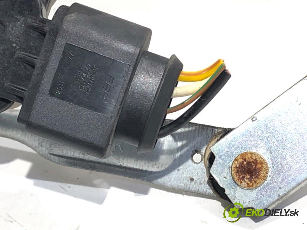 OPEL KARL liftback 2015 55 kW 1.0 999 Mechanizmus stieračov predný 95143173 (Motorček stieračov predný)