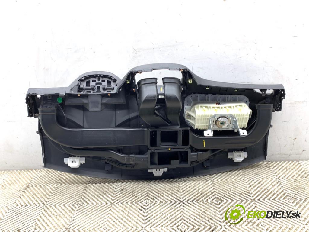 OPEL KARL liftback 2015 55 kW 1.0 999 palubní doska POLŠTÁŘ: spolujezdce 95441494