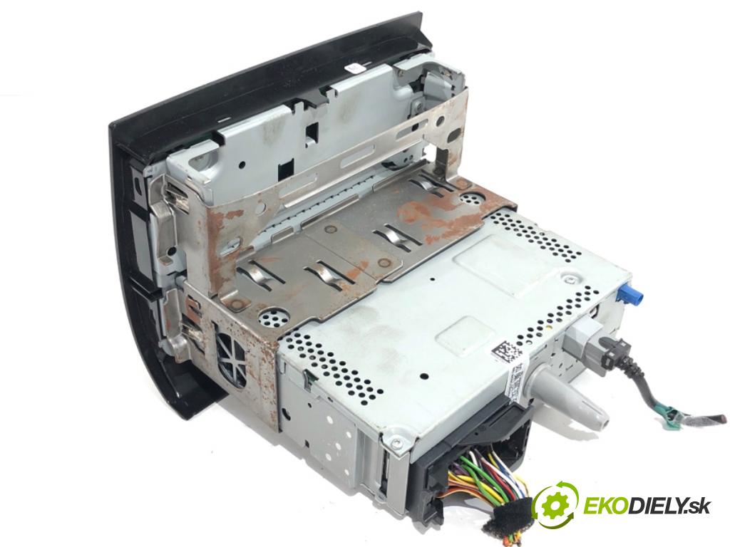 FIAT DUCATO III Autobus 2018 96 kW 130 Multijet 2,3 D 2287 RADIO Navigácia 07356560580 (Audio zariadenie)