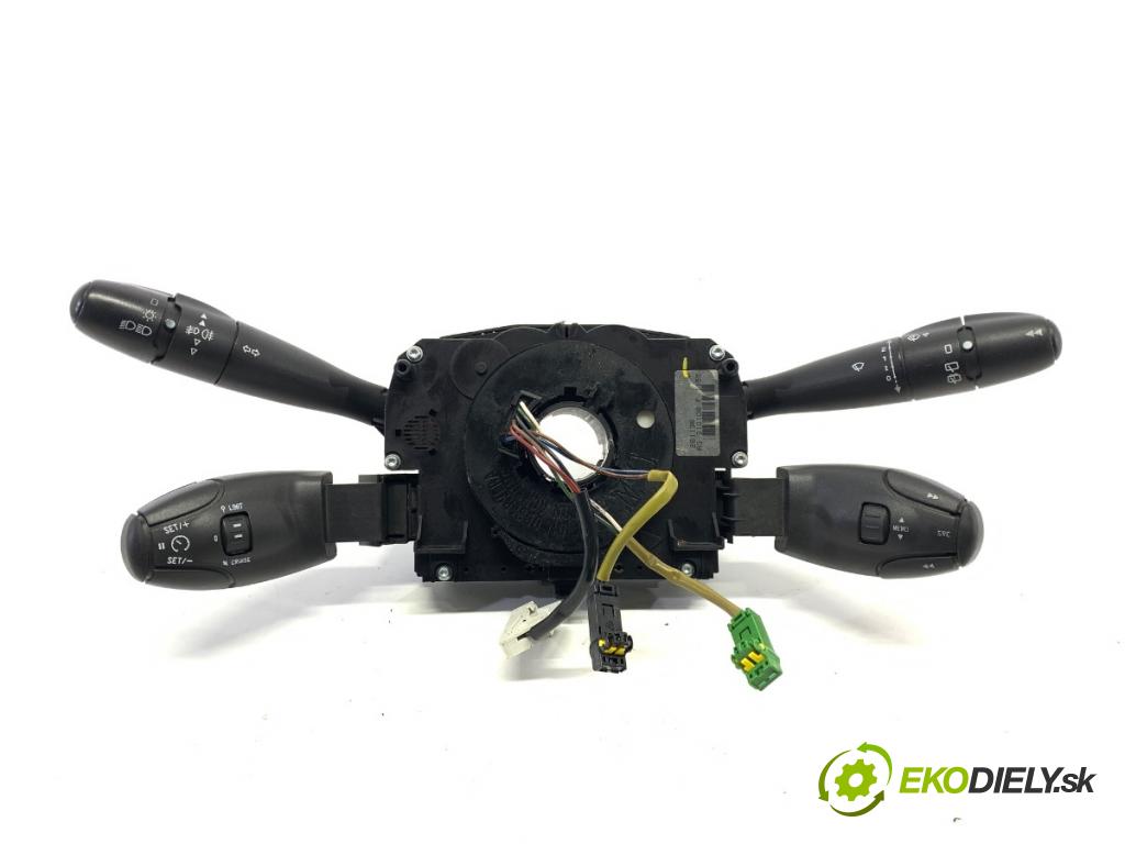 PEUGEOT 207 liftback 2008 66 kW 1.6 HDi 1560 Prepínač kombinovaný 96630723XT (Prepínacie páčky pod volantom)