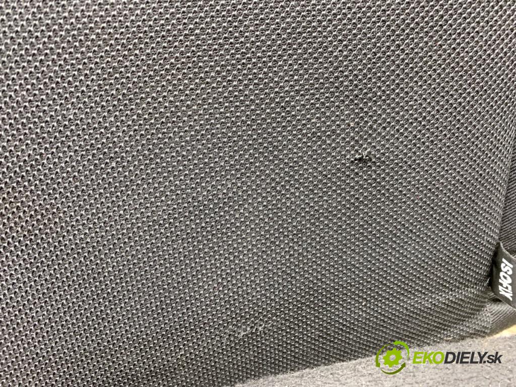 PEUGEOT 207 liftback 2008 66 kW 1.6 HDi 1560 sedadlo druhý VLÁDA:
