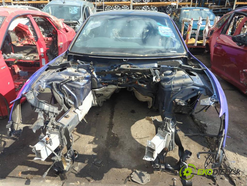 AUDI A5 8T coupe 2013 125 kW 1.8 TFSI 1798 KAROSERIA ČTVRŤÁK blatník zadní část levý pravý práh střecha PODŁUŻNICA levý pravý