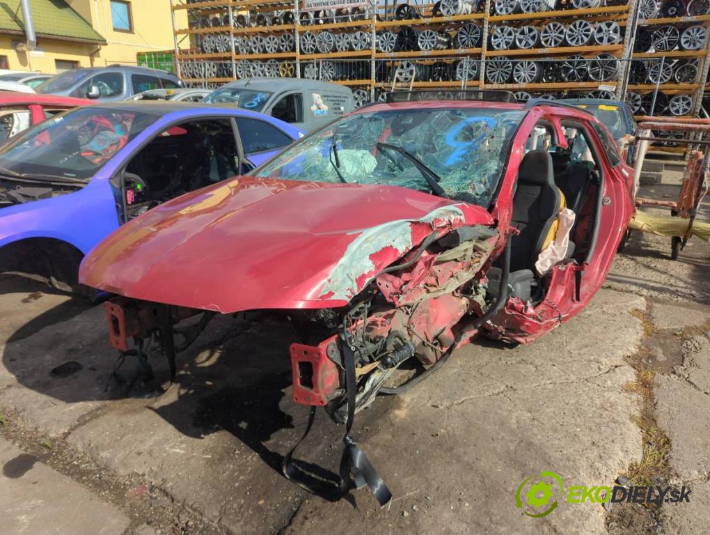 SEAT LEON III Kombi 2019 221 kW 2.0 Cupra 4Drive 1984 KAROSERIA ČTVRŤÁK blatník zadní část levý pravý práh střecha PODŁUŻNICA levý pravý 