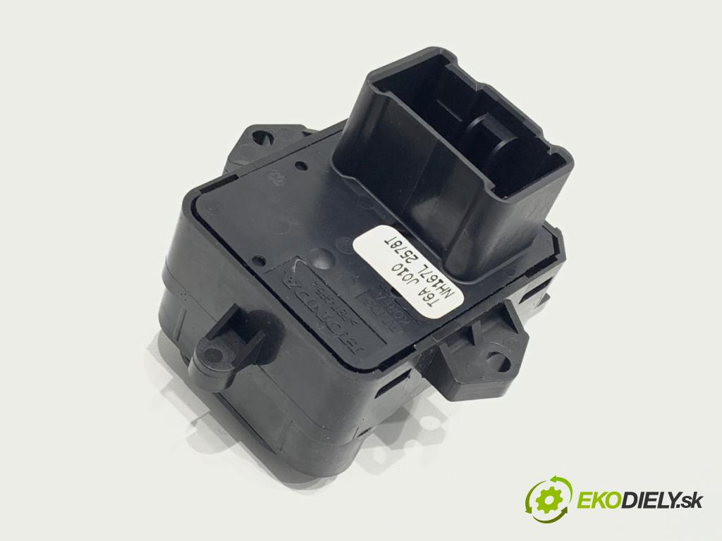 HONDA CR-V V SUV 2019 127 kW 1.5 VTEC AWD (RW2) 1498 Prepínač nastavenia spätných zrkadiel T6AJ010 (Prepínacie páčky pod volantom)