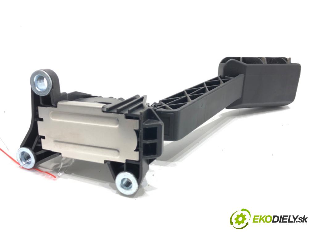 HONDA CR-V V SUV 2019 127 kW 1.5 VTEC AWD (RW2) 1498 Potenciometer plynu 17800TLAA040M4 (Potenciometer plynového pedálu)