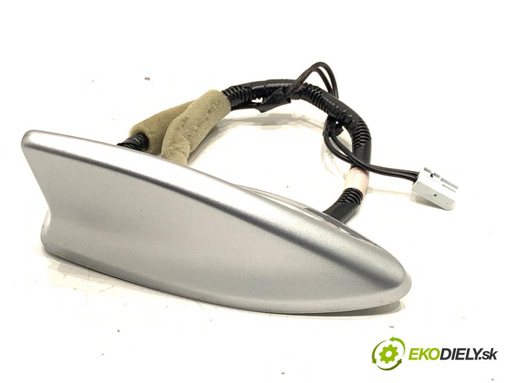 HONDA CR-V V SUV 2019 127 kW 1.5 VTEC AWD (RW2) 1498 ANTENA 