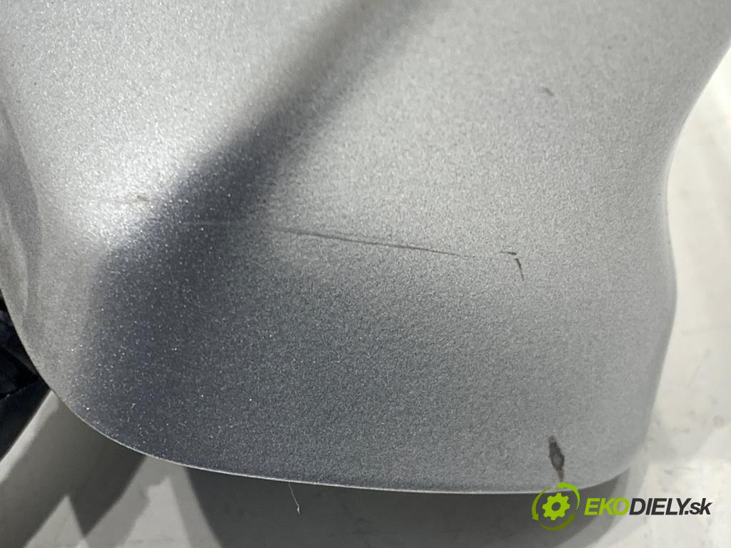 HONDA CR-V V SUV 2019 127 kW 1.5 VTEC AWD (RW2) 1498 ANTENA