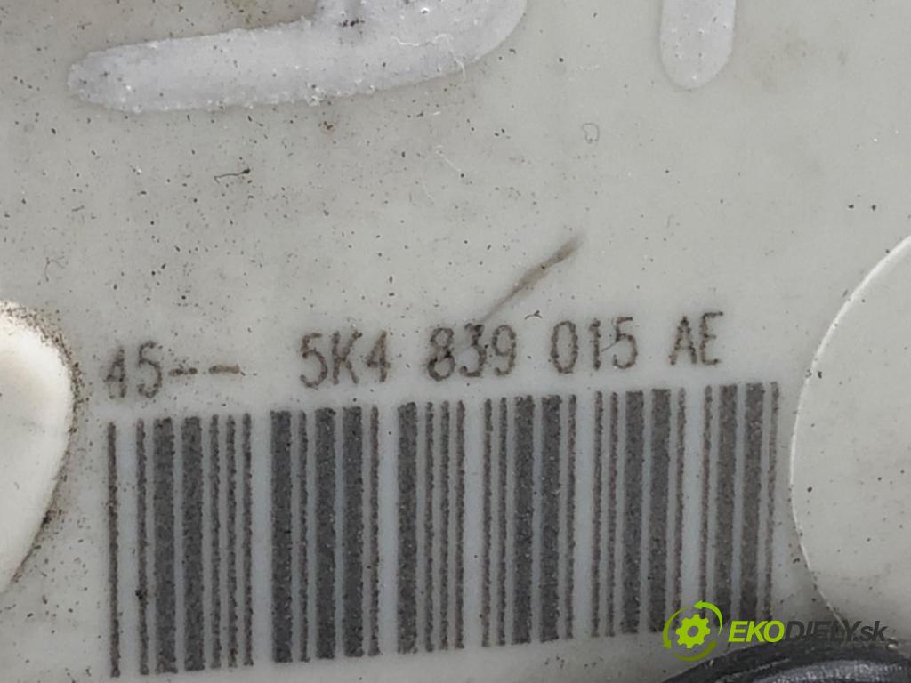 SEAT LEON III Kombi 2019 221 kW 2.0 Cupra 4Drive 1984 zámok dveře levý zadní část 5K4839015AE