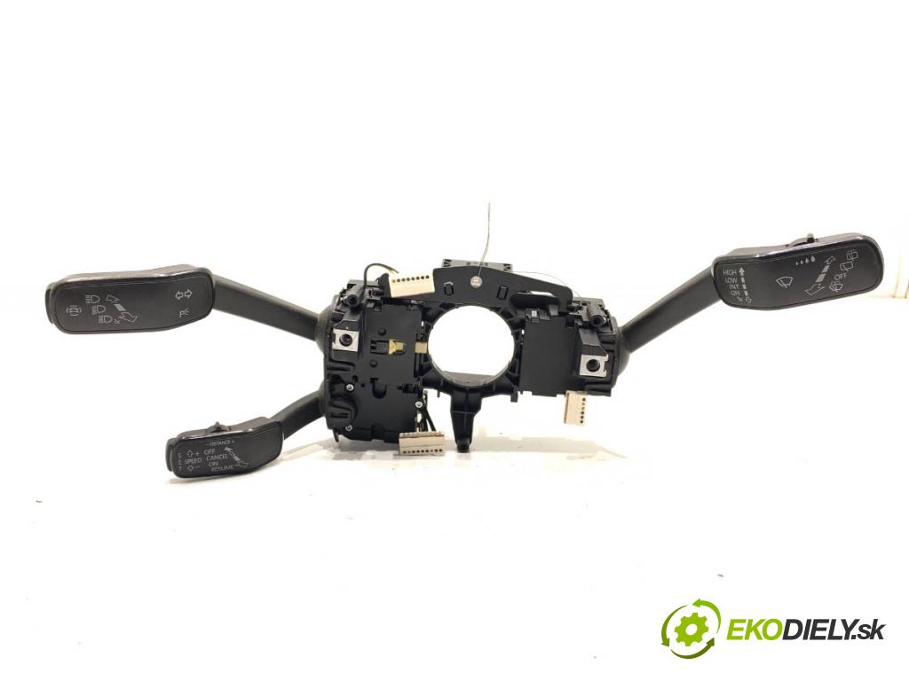 SEAT LEON III Kombi 2019 221 kW 2.0 Cupra 4Drive 1984 Prepínač kombinovaný 5Q1953507BQ (Prepínacie páčky pod volantom)