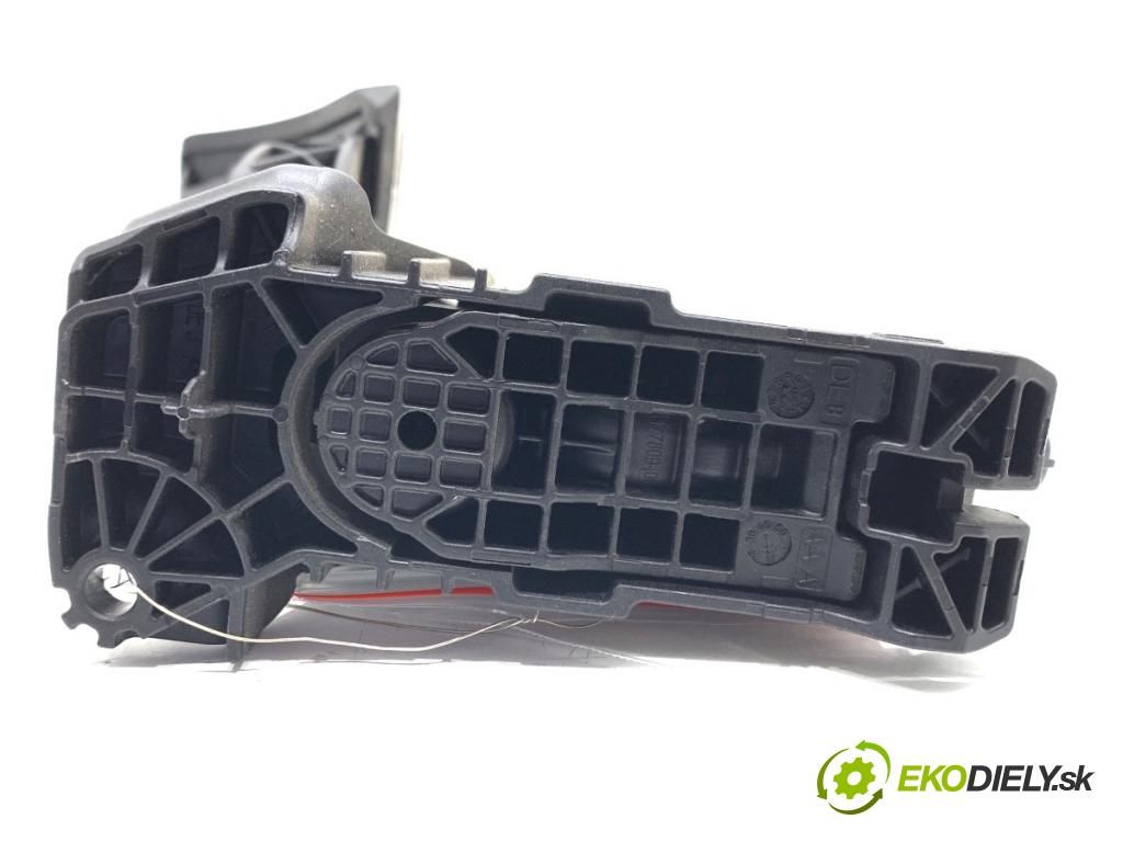 SEAT LEON III Kombi 2019 221 kW 2.0 Cupra 4Drive 1984 Potenciometer plynu 5Q1723503H (Potenciometer plynového pedálu)