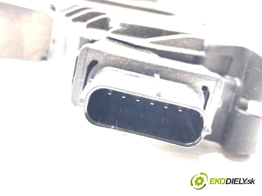 SEAT LEON III Kombi 2019 221 kW 2.0 Cupra 4Drive 1984 Potenciometer plynu 5Q1723503H (Potenciometer plynového pedálu)