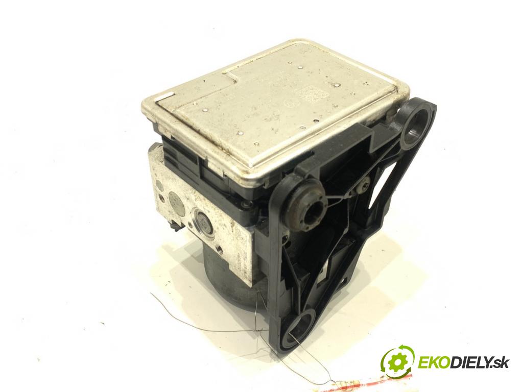 SEAT LEON III Kombi 2019 221 kW 2.0 Cupra 4Drive 1984 pumpa ABS 5Q0614517ES (Pumpa ABS)