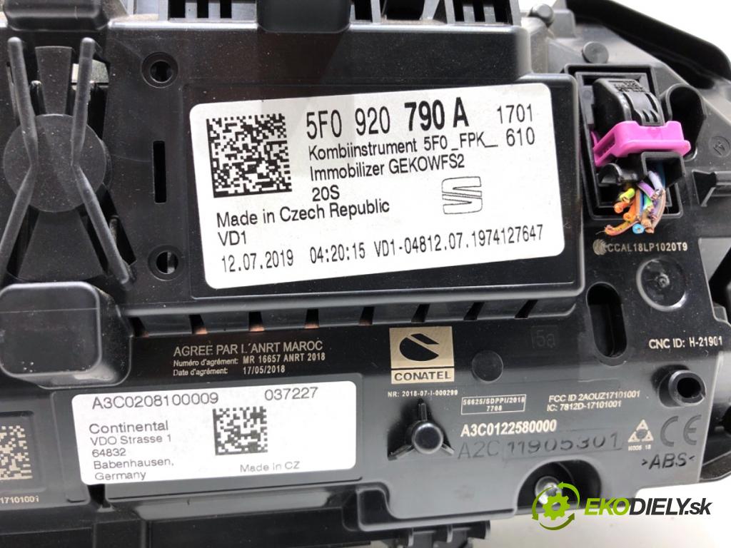 SEAT LEON III Kombi 2019 221 kW 2.0 Cupra 4Drive 1984 Prístrojovka 5F0920790A (Prístrojová doska)