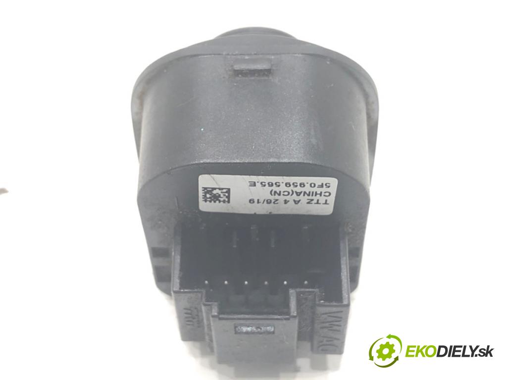 SEAT LEON III Kombi 2019 221 kW 2.0 Cupra 4Drive 1984 Prepínač nastavenia spätných zrkadiel 5F0959565E (Prepínacie páčky pod volantom)