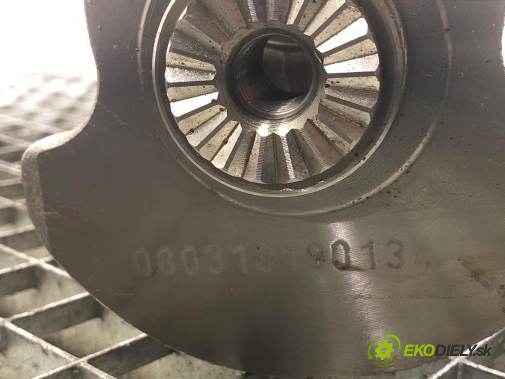 AUDI A5 8T coupe 2013 125 kW 1.8 TFSI 1798 Kardaň, hriadeľ KLIKA: CJE (Blok motora ostatné)