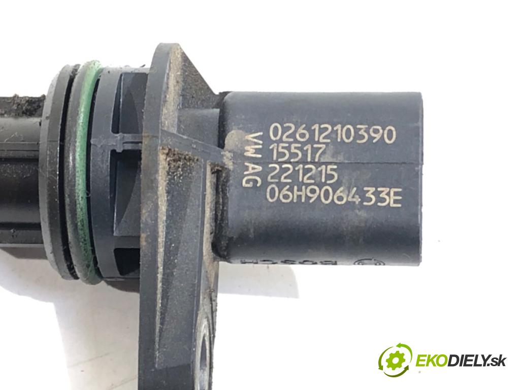 AUDI A7 C8 liftback 2023 195 kW 45 TFSI Mild Hybrid quattro 1984 Snímač pozície hriadeľa kľukového 06H906433E (Snímač polohy kľukového hriadeľa)