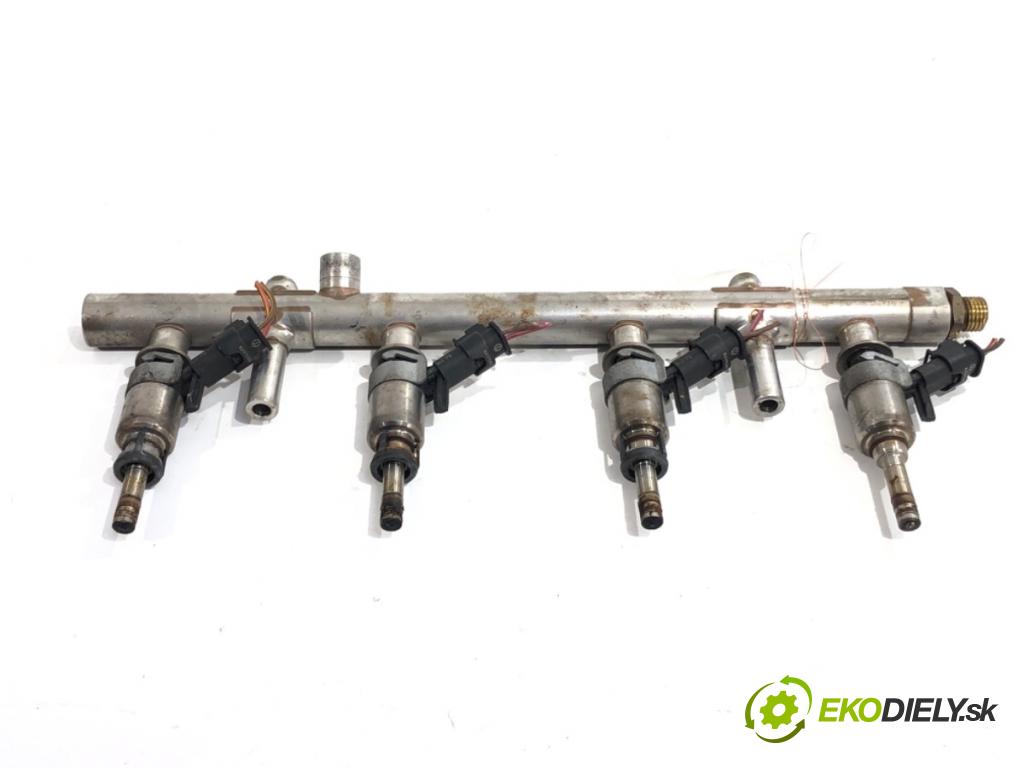 AUDI A5 8T coupe 2013 125 kW 1.8 TFSI 1798 Lišta vstrekovacia 06K133317G (Vstrekovacia lišta)