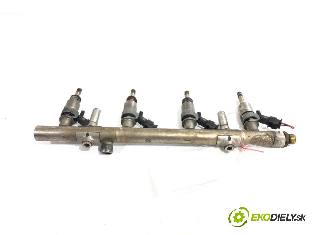 AUDI A5 8T coupe 2013 125 kW 1.8 TFSI 1798 Lišta vstrekovacia 06K133317G (Vstrekovacia lišta)