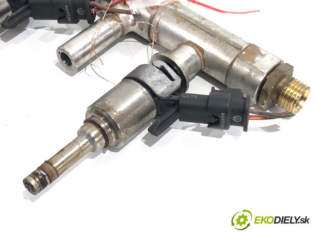 AUDI A5 8T coupe 2013 125 kW 1.8 TFSI 1798 Lišta vstrekovacia 06K133317G (Vstrekovacia lišta)