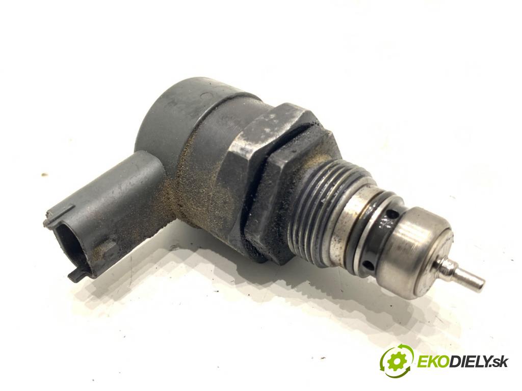 OPEL ASTRA H liftback 2004 88 kW 1.9 CDTI (L48) 1910 Regulátor tlaku paliva 0281002507 (Palivový systém ostatné)