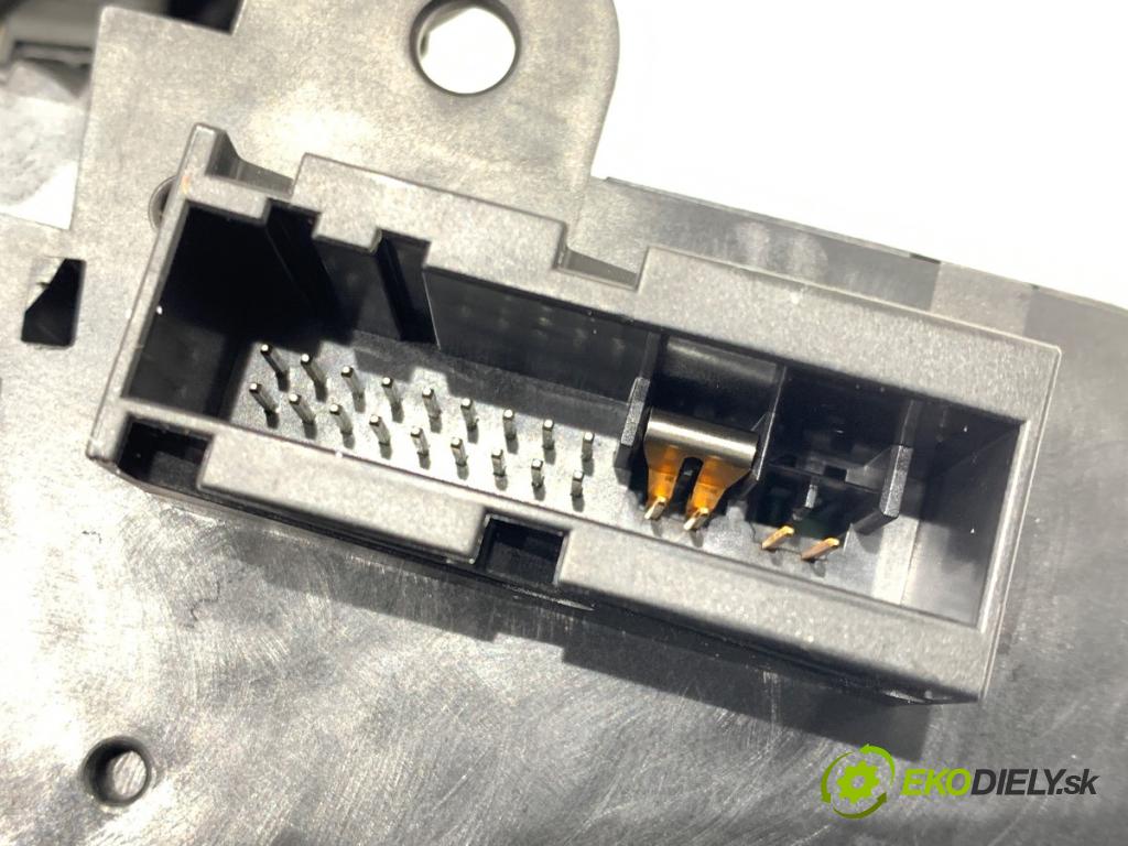 OPEL ASTRA H liftback 2004 88 kW 1.9 CDTI (L48) 1910 Prepínač kombinovaný 13197721ZU (Prepínacie páčky pod volantom)