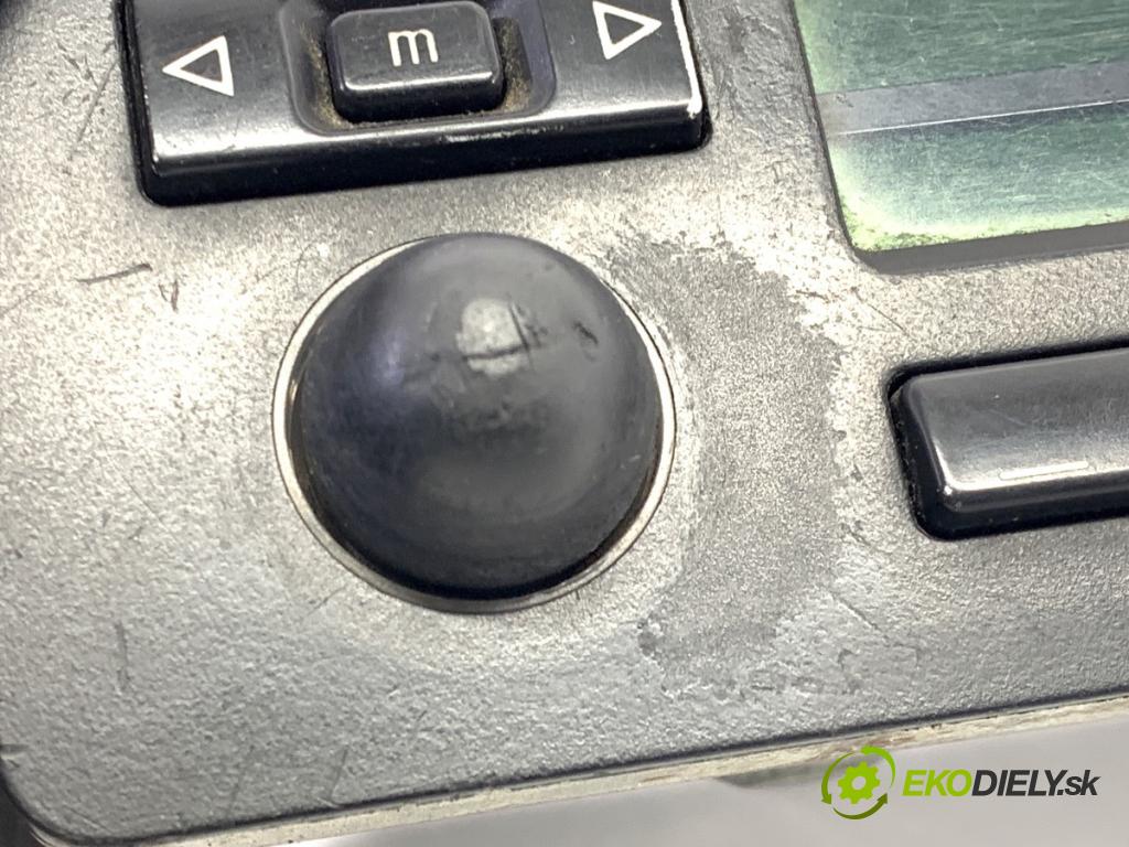 BMW E39 sedan 1997 110 kW 520 i 1990 Dislpej 8360738 (Prístrojová doska)