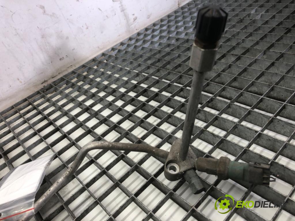 BMW E39 sedan 1997 110 kW 520 i 1990 rúrka klimatizácie 8391639 (Rúrka klimatizácie)