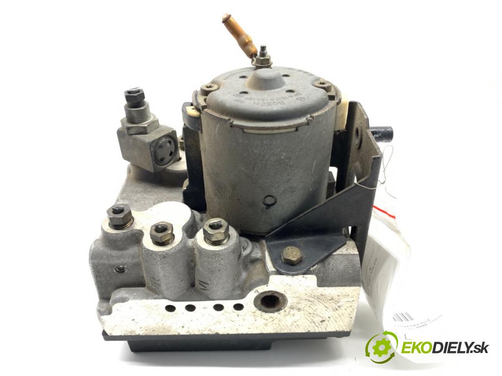 BMW E39 sedan 1997 110 kW 520 i 1990 Pumpa ABS 0265217000 (Pumpa ABS)