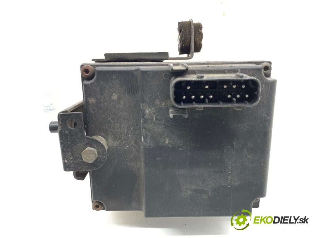 BMW E39 sedan 1997 110 kW 520 i 1990 Pumpa ABS 0265217000 (Pumpa ABS)