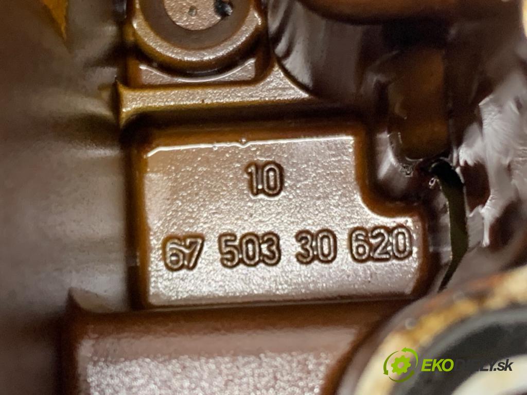 BMW E39 sedan 1997 110 kW 520 i 1990 obal filtra oleje 6750330620 (Kryt olejového filtru)