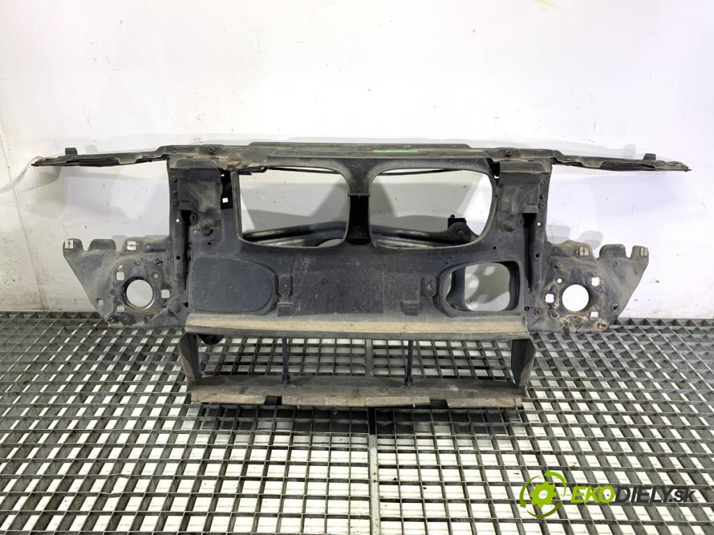 BMW E39 sedan 1997 110 kW 520 i 1990 držák přední část  (Přední výztuha)