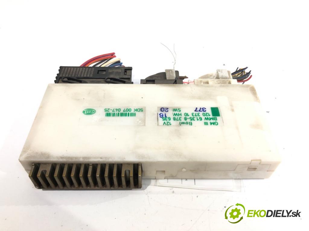 BMW E39 sedan 1997 110 kW 520 i 1990 modul komfortu 8378635 (Komfortní modul)