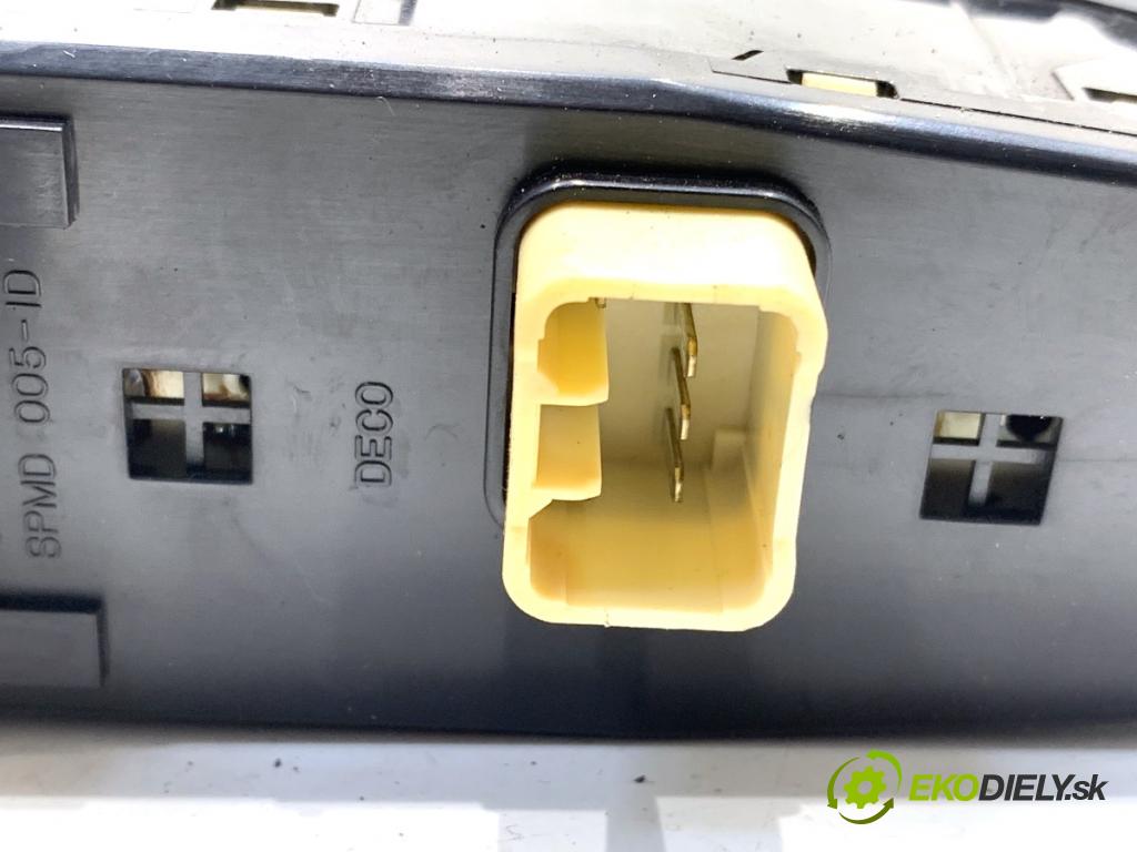 CHEVROLET EPICA sedan 2007 105 kW 2.0 1993 Prepínač okien 96327954 (Prepínacie páčky pod volantom)