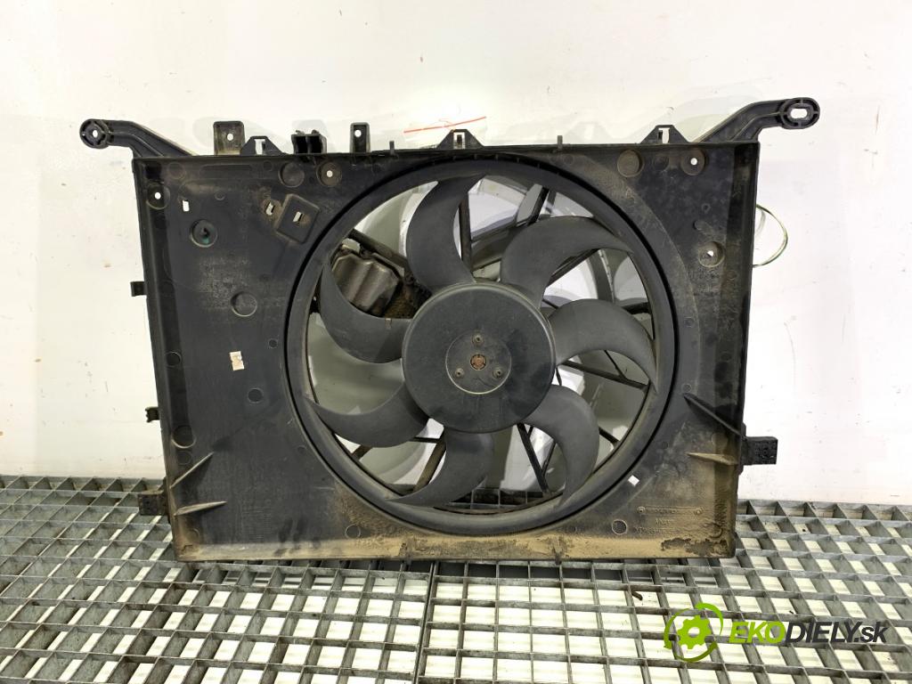 VOLVO V70 II Kombi 2000 147 kW 2.4 T AWD 2435 ventilátor chladiče 30680547 (Ventilátor)