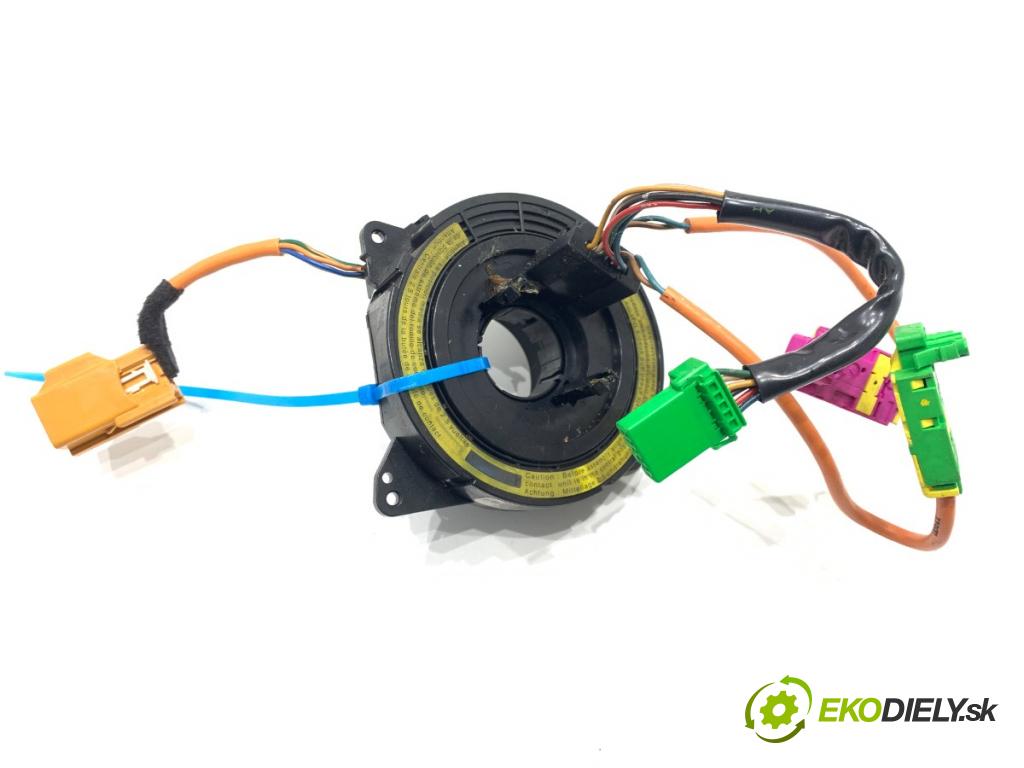 VOLVO V70 II Kombi 2000 147 kW 2.4 T AWD 2435 kroužek slimák airbag  (Airbag)