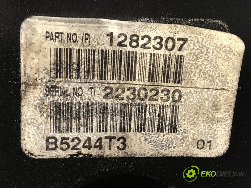 VOLVO V70 II Kombi 2000 147 kW 2.4 T AWD 2435 Motor B5244T3 (Motor)