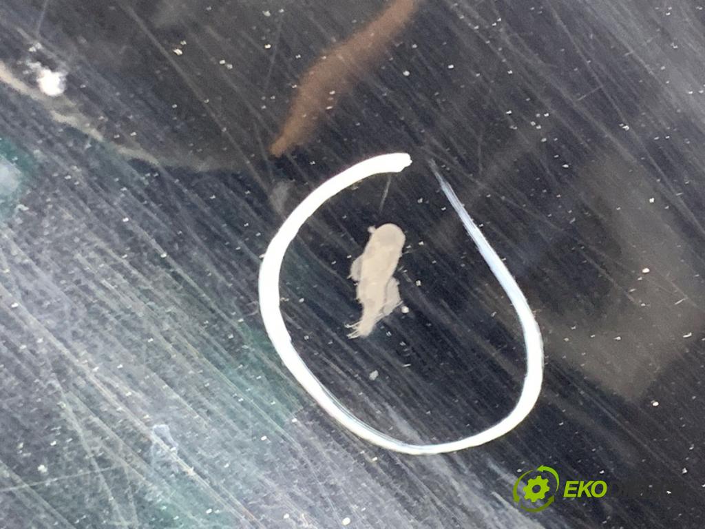 VOLVO V70 II Kombi 2000 147 kW 2.4 T AWD 2435 kapota  (Kapota)