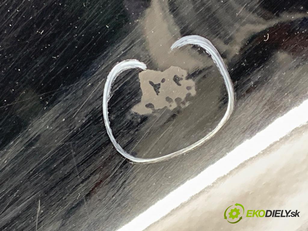 VOLVO V70 II Kombi 2000 147 kW 2.4 T AWD 2435 kapota  (Kapota)