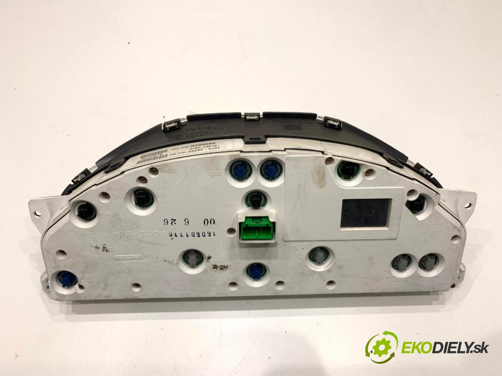 VOLVO V70 II Kombi 2000 147 kW 2.4 T AWD 2435 Prístrojovka 9499668 (Prístrojová doska)