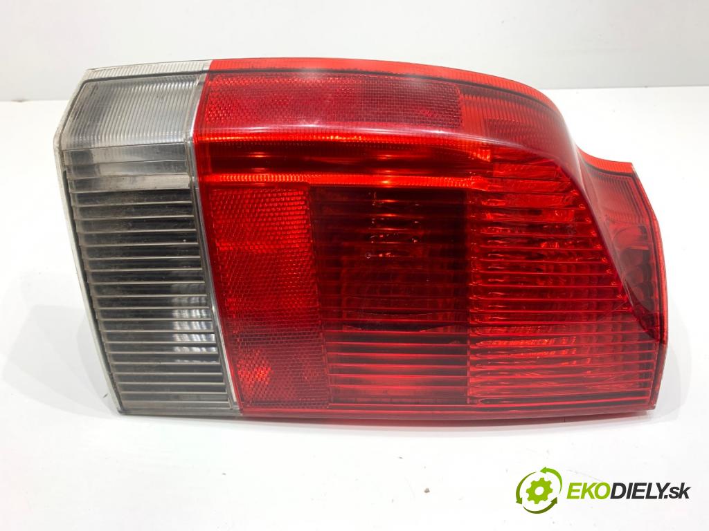 VOLVO V70 II Kombi 2000 147 kW 2.4 T AWD 2435 světlo levý zadní část 9154497