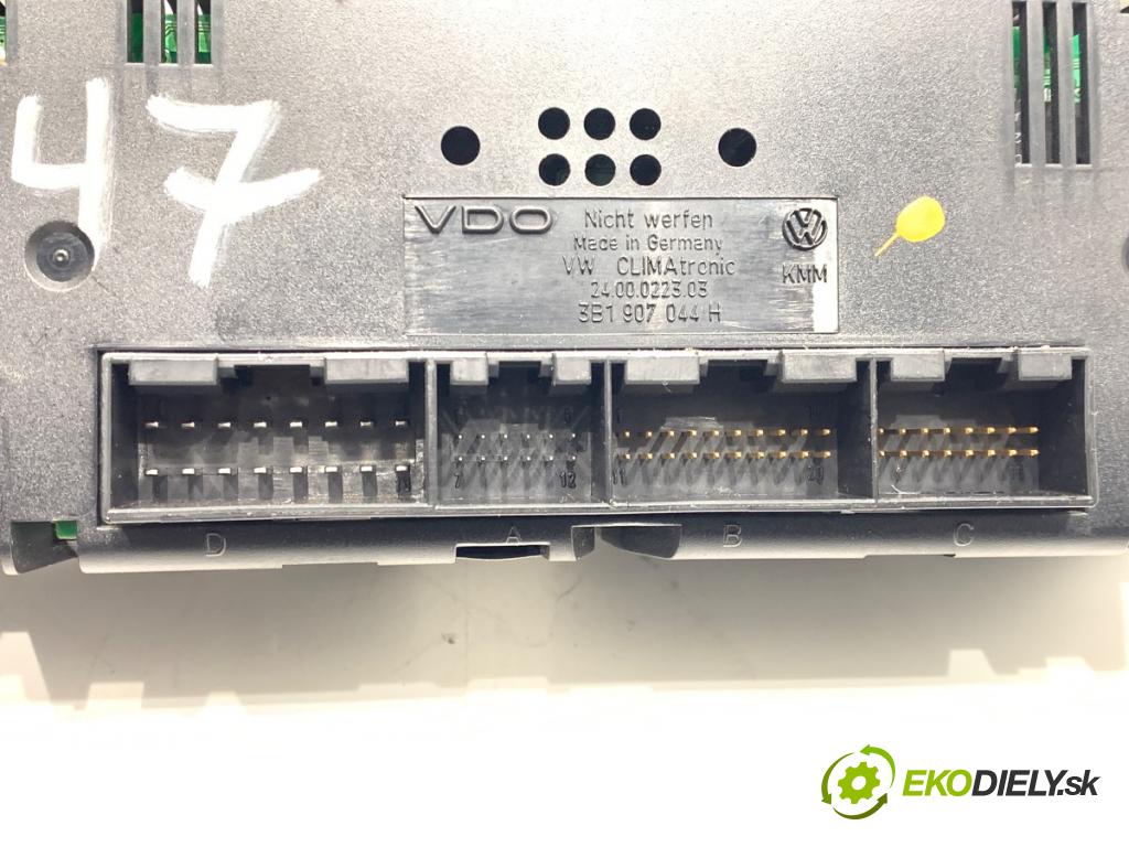 VW PASSAT B5 FL sedan 2001 96 kW 1.9 TDI 4motion 1896 Panel ovládania kúrenia  (Prepínacie páčky pod volantom)