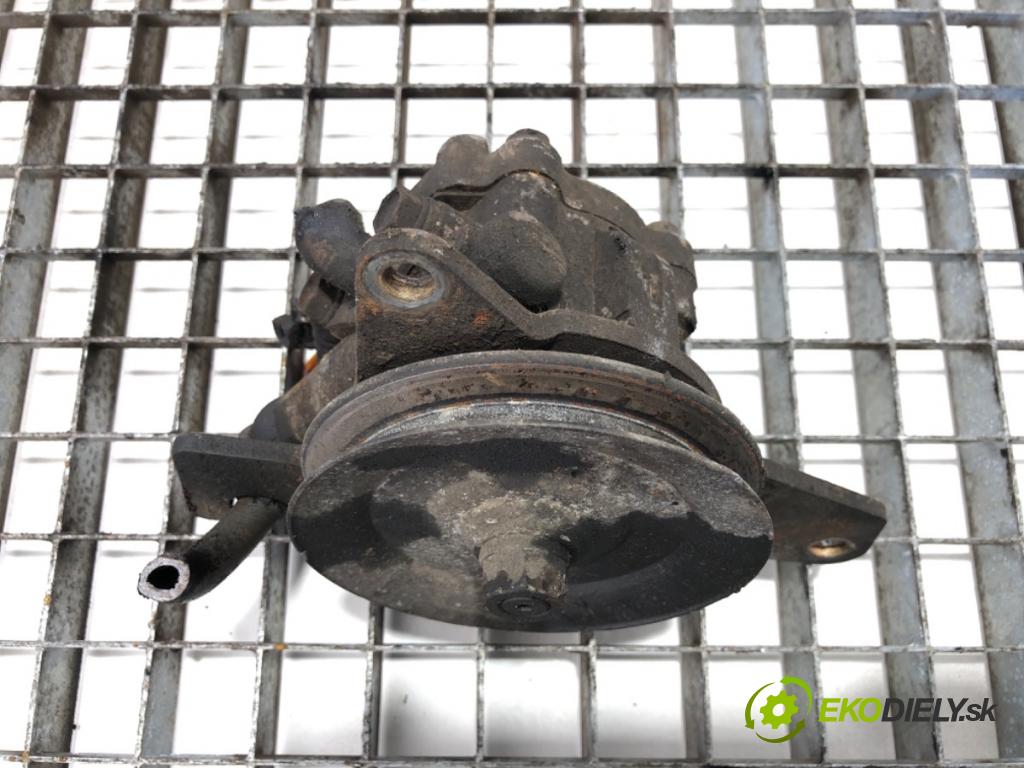 NISSAN PATHFINDER R50 samochód terenowy zamknięty 1997 125 kW 3.3 V6 4WD 3275 pumpa servočerpadlo  (Servočerpadlo)