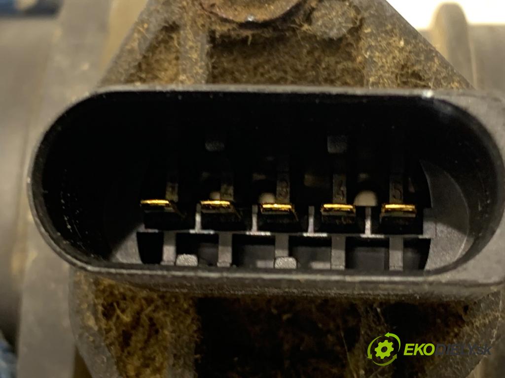 VW TOURAN nadwozie wielkoprzestrzenne (MPV) 2004 74 kW 1.9 TDI 1896 Váha vzduchu 0281002531 (Váha vzduchu)