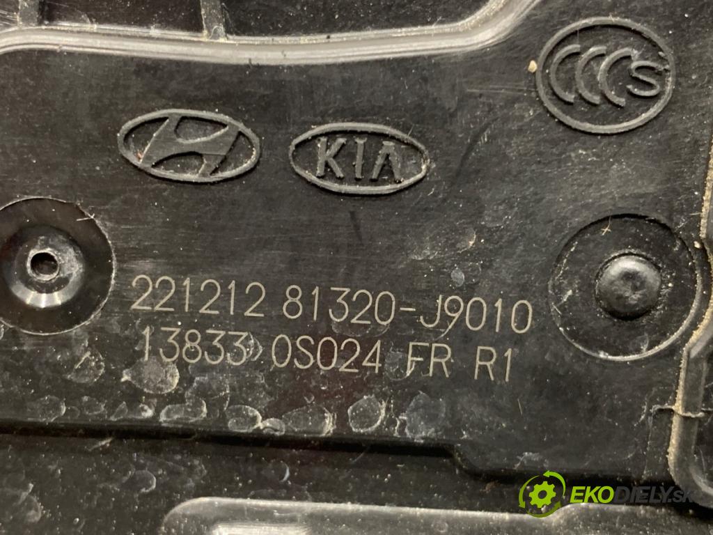 HYUNDAI KONA SUV 2022 146 kW 1.6 T-GDi 4WD 1598 zámok dveře pravý přední část 81320-J9010