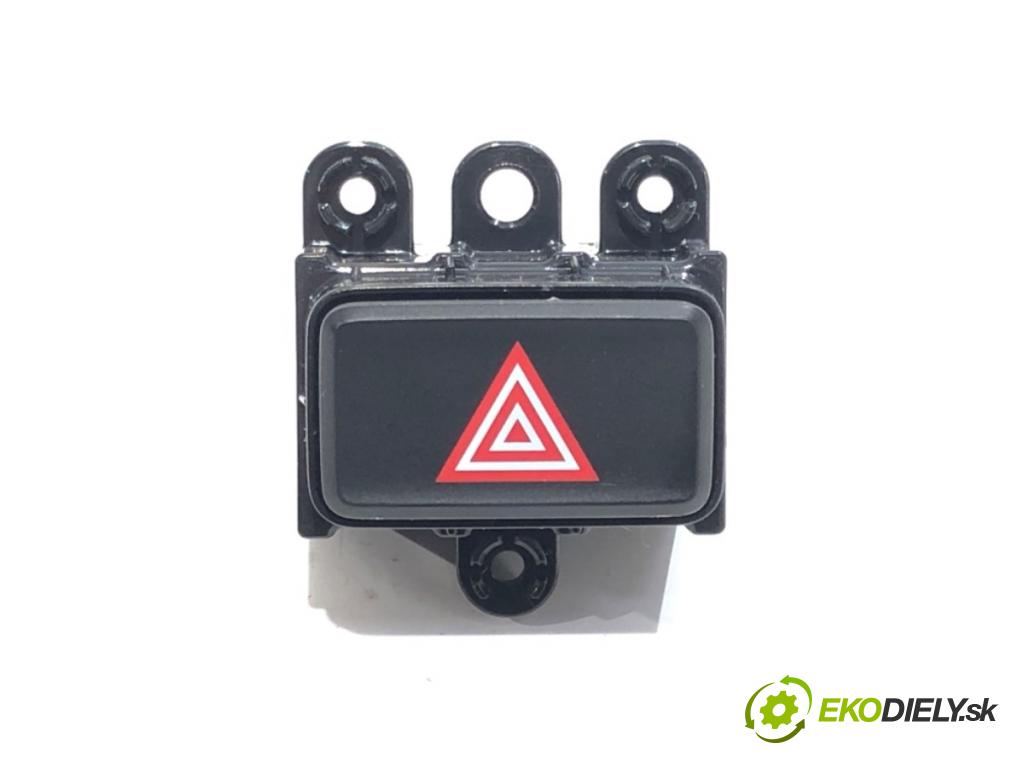 HYUNDAI KONA SUV 2022 146 kW 1.6 T-GDi 4WD 1598 Spínač svetiel výstražných (núdzových) 93790-J9AA0 (Prepínacie páčky pod volantom)