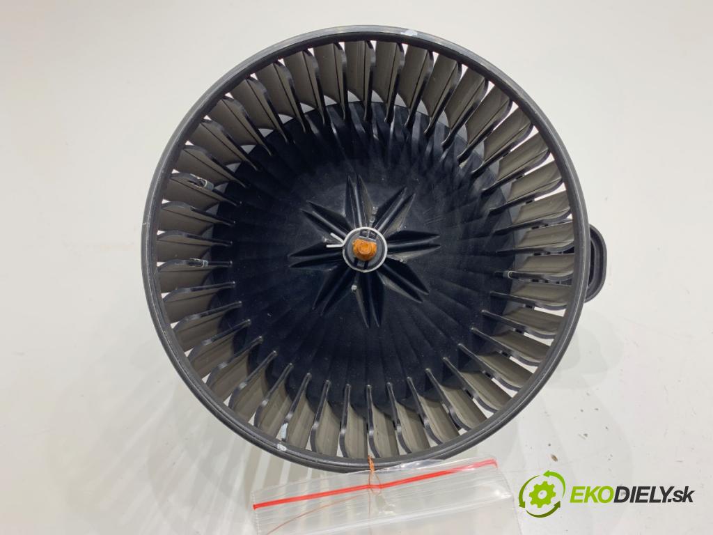 HYUNDAI KONA SUV 2022 146 kW 1.6 T-GDi 4WD 1598 ventilátor kúrenia 97113-H8000